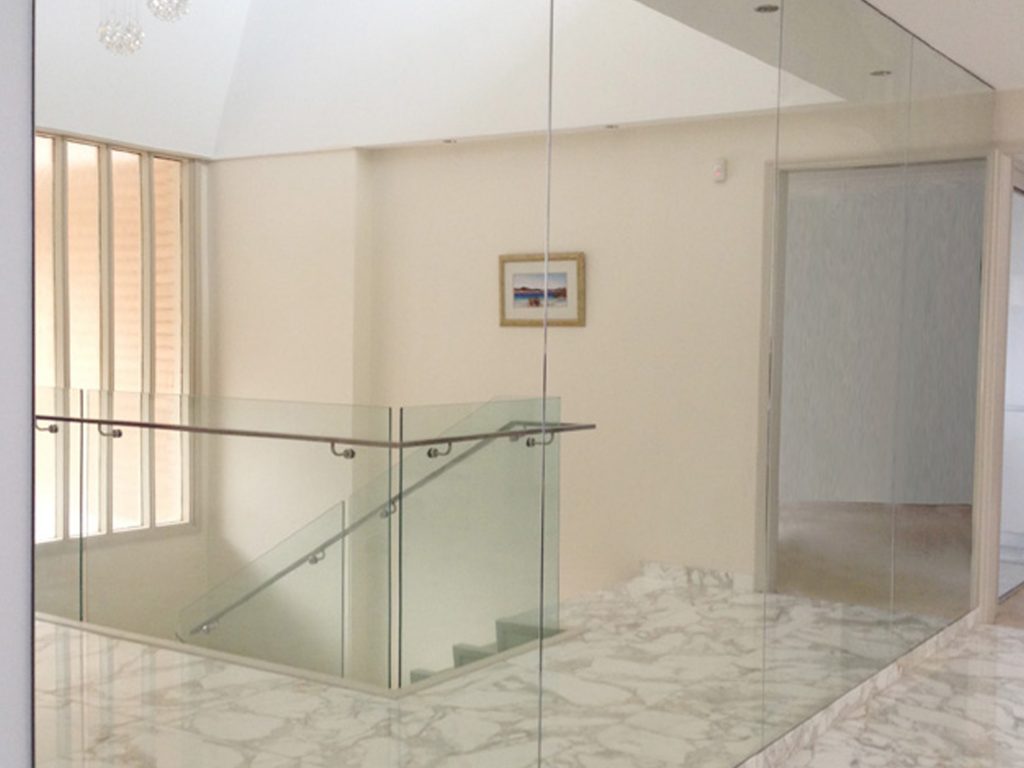 DECORATIVE MIRRORS