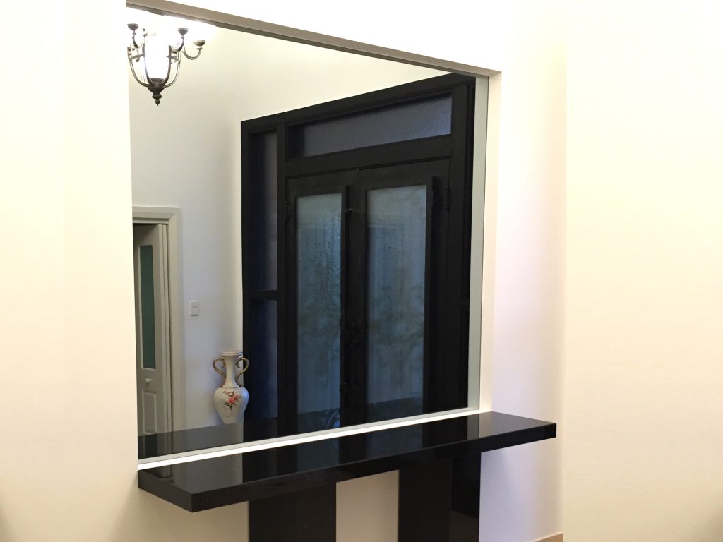DECORATIVE MIRRORS